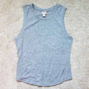 Classic heathered gray tank